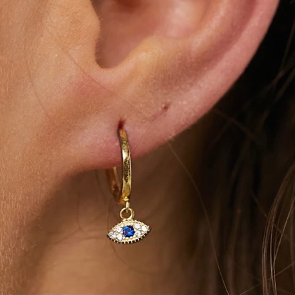 Evil Eye Mini Huggie Vermeil